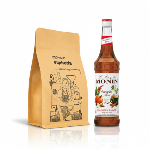 Monin Pumpkin Spice + kawa.png
